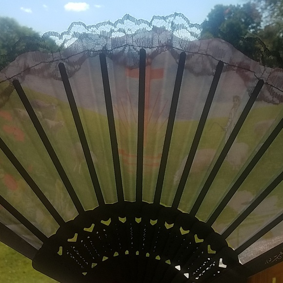 Fans - Picture 3 of 5